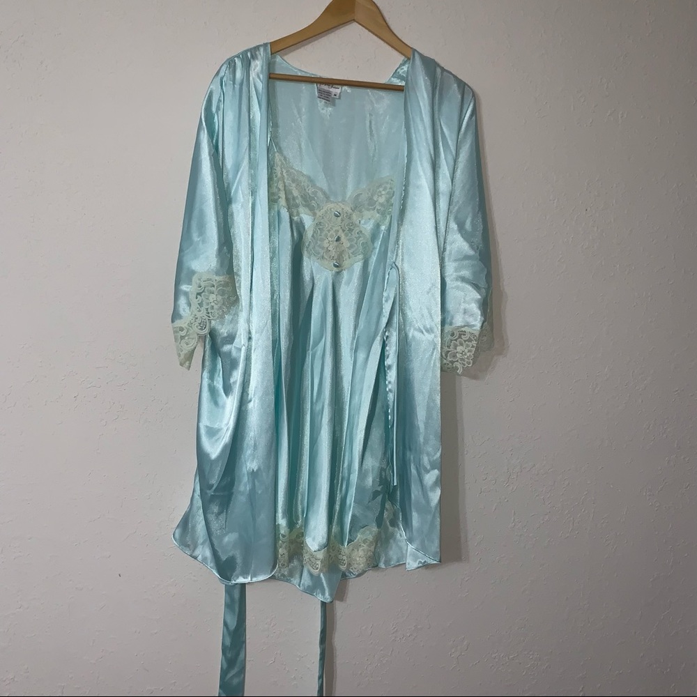 Silky Light Blue Lace-Trim Robe & Chemise Set